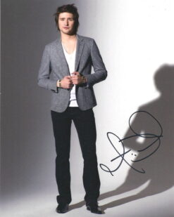 Matt Dallas Autographed 8X10 photo