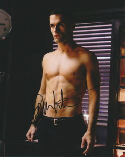 Sam Witwer Autographed 8×10 photo