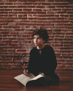 David Mazouz Autographed 8×10 photo