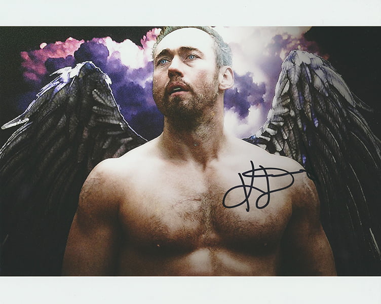 Kevin Durand Autographed 8×10 photo