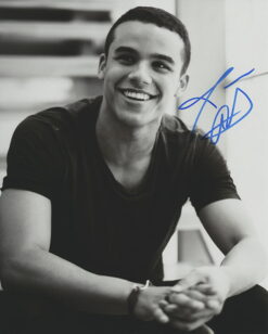 Jacob Artist Autographed 8×10 photo