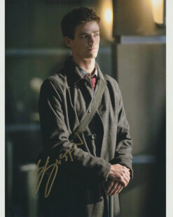 Grant Gustin Autographed 8×10 photo