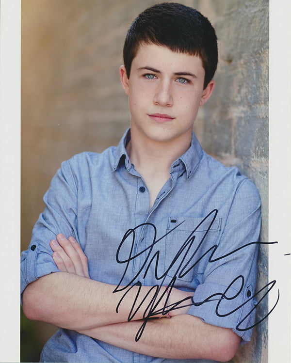 Dylan Minnette Autographed 8×10 photo