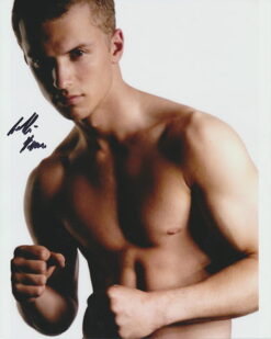 Freddie Stroma Autographed 8×10 photo