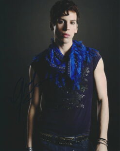Jordan Gavaris Autographed 8×10 photo